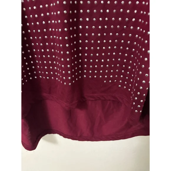 Cato Maroon women's silver beaded accent top size 18 -20 - Picture 3 of 12